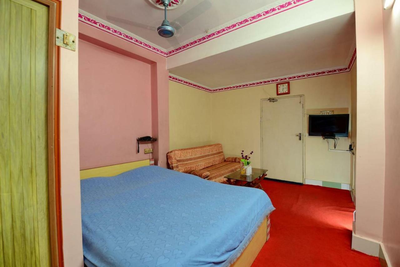 Hotel Airways Kolkata Luaran gambar